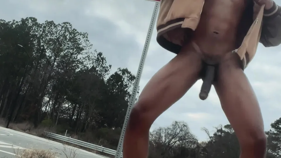 Hot Black Dude Naked Street Dance & Dick Swing! - ThisVid.com