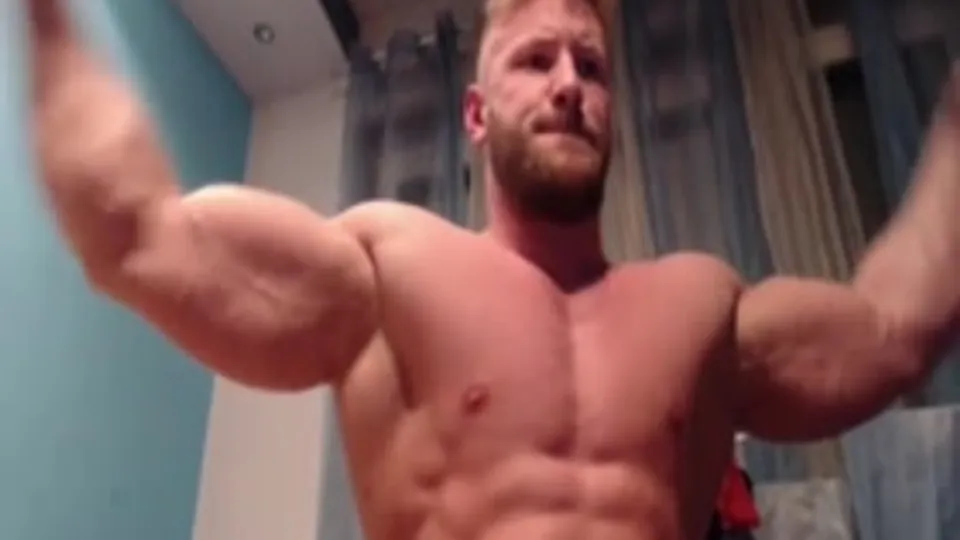 Hot bodybuilder - Radu Ulici