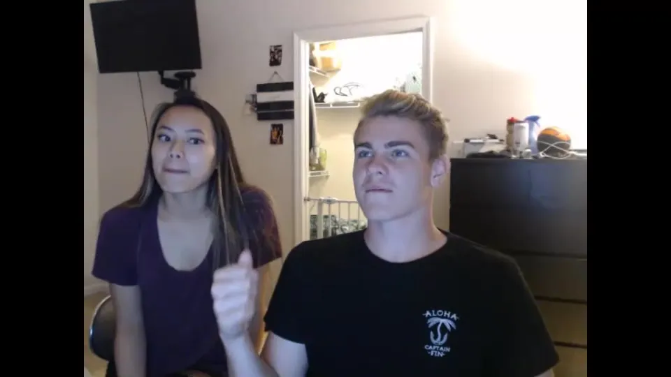 Hot boy with his girlfriend on cam - ThisVid.com