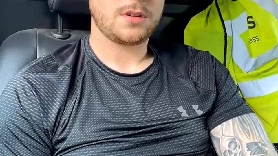 Hot british lad showing big thick in car - ThisVid.com