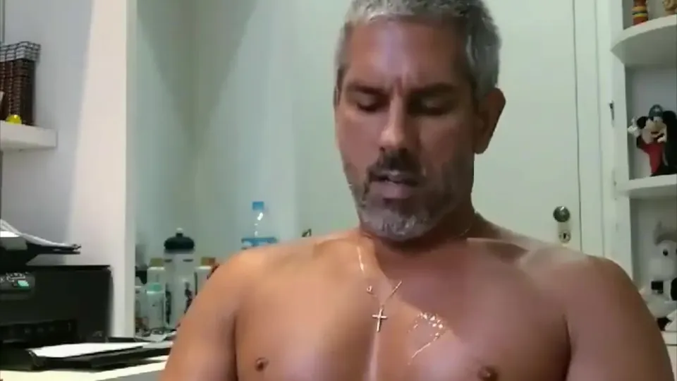Hot Dad Cums - video 2 - ThisVid.com
