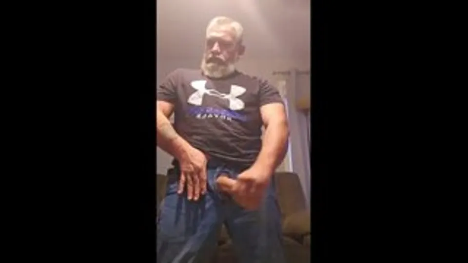 Hot Dad Unloads