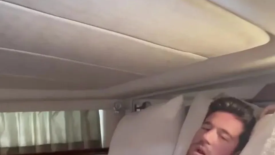 Hot Daddy enjoying his time alone on his yacht - ThisVid.com