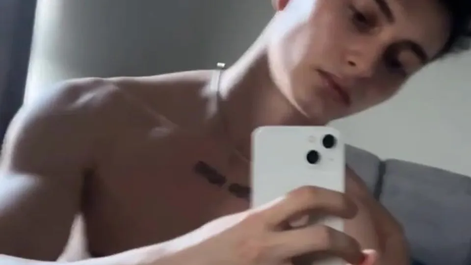 Hot fit twink jerking
