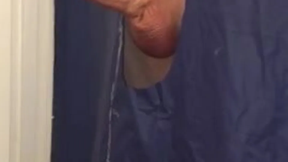 Hot guy at the gloryhole - ThisVid.com