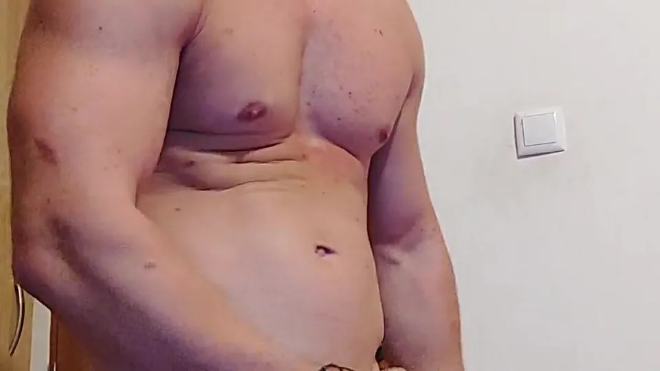 Hot guy - video 713 - ThisVid.com