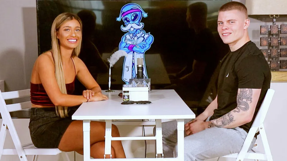 Hot Guys Fuck - Angelica FosterBrock Perry - The HGF Experience - Brock Perry Hits The Stage With Angelica Foster 
