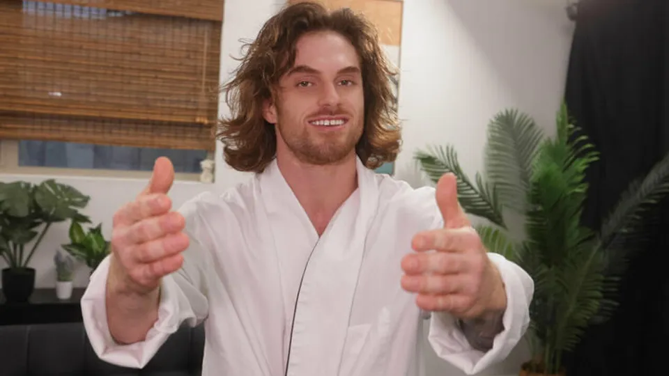 Hot Guys Fuck - Dustin HazelViolet Gains - Dustin Hazel is Back and Class is in Session! Dustin Demonstrates how to FUCK with Violet Gains! 