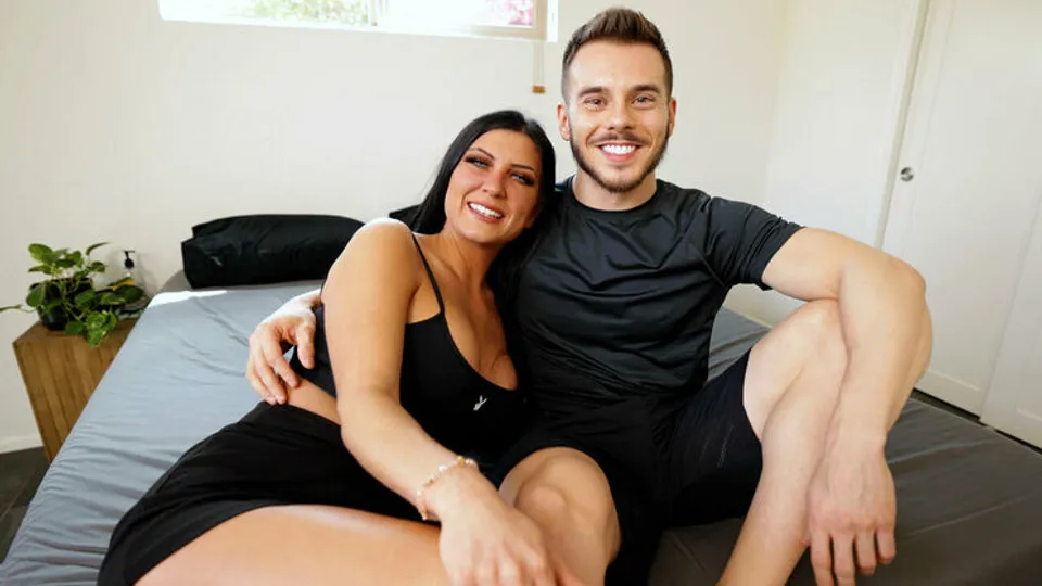 Hot Guys Fuck - Veena ViolettaMason Nicklaus - Two HGF Newbies - Mason Nicklaus Warms Up To Veena Violetta 