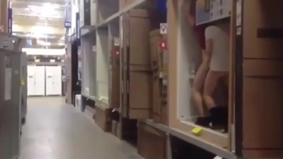 Hot guys fucks on public in many places - ThisVid.com