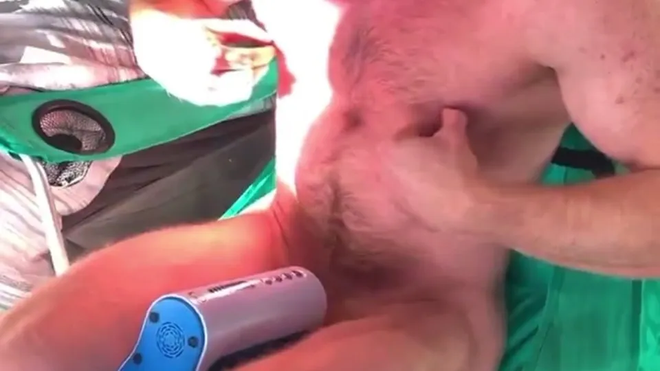 Hot hairy nerdy man uses auto jack off toy to cum - ThisVid.com