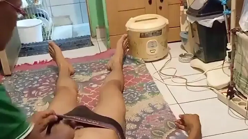 Hot indonesian massage with jerk 1 - ThisVid.com