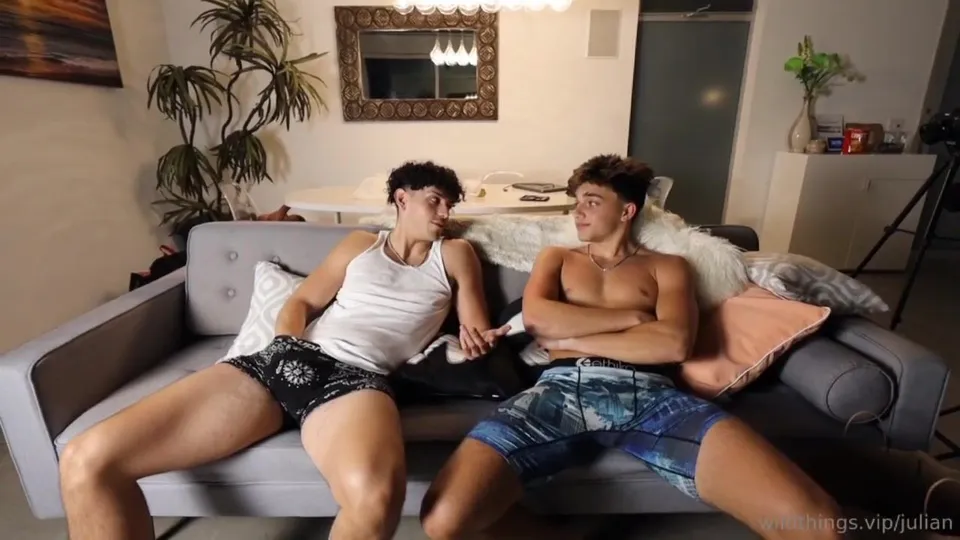 Hot julian and Braden fucking sextoy
