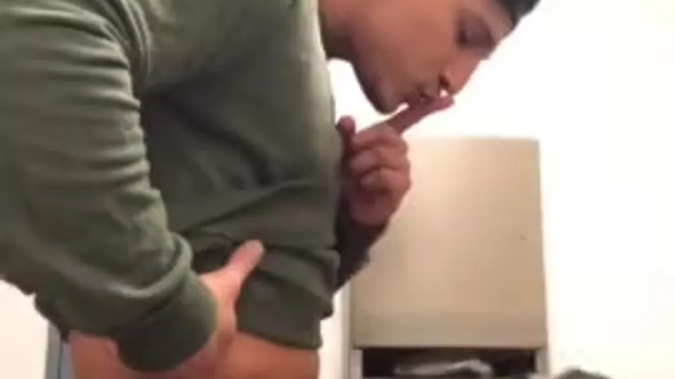Hot latin stud enjoying a hot ass - ThisVid.com