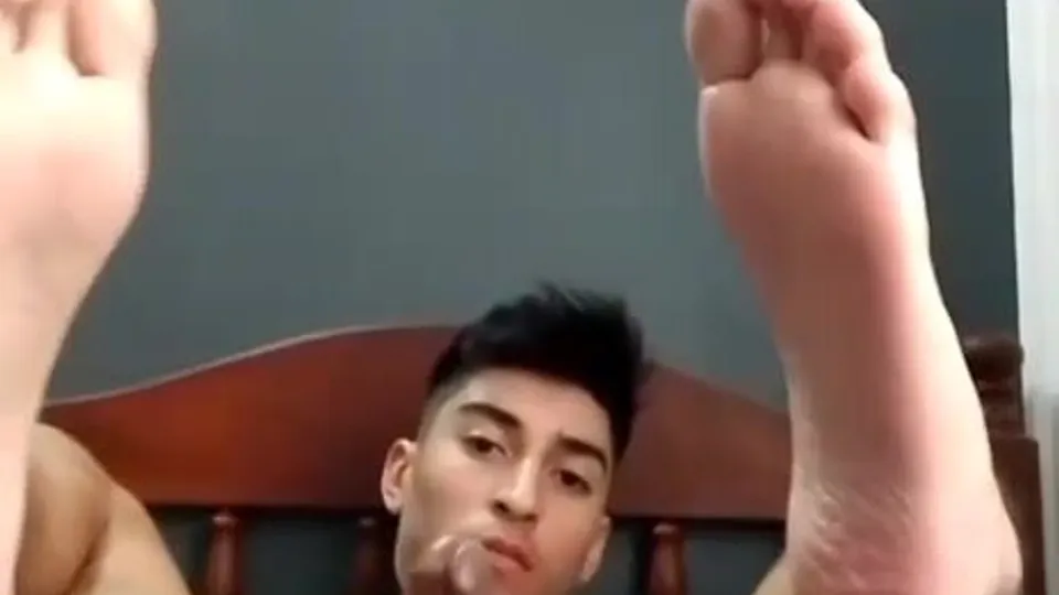 Hot Latino twink hole - ThisVid.com