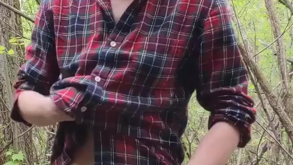 Hot little redneck nuts in the woods - ThisVid.com
