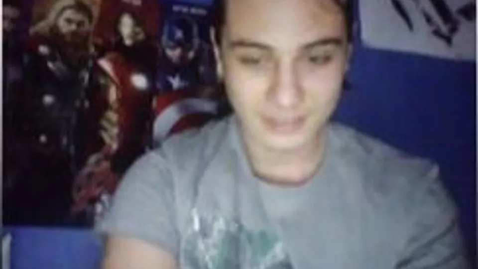 Hot Marlon wanks