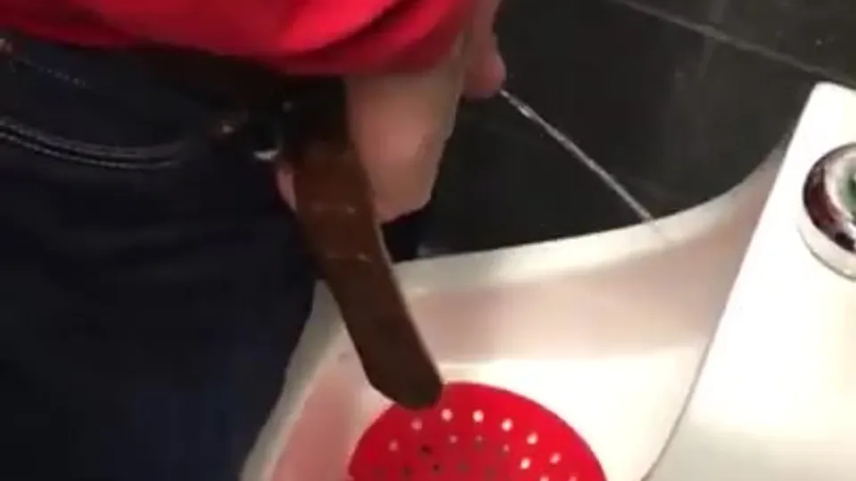 HOT MEN PISSING AT THE URINAL 9 - ThisVid.com
