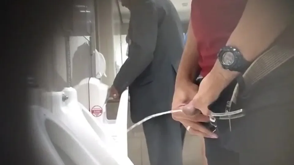 HOT MEN PISSING AT THE URINAL - video 8 - ThisVid.com