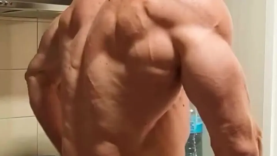 Hot Naked ass Musclebull - ThisVid.com