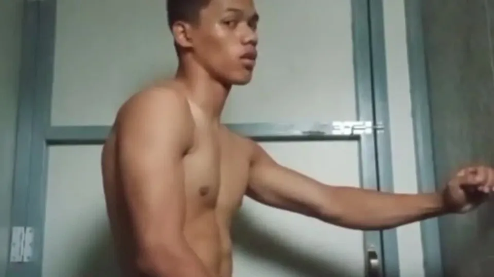 Burmese Muscular Men Threesome