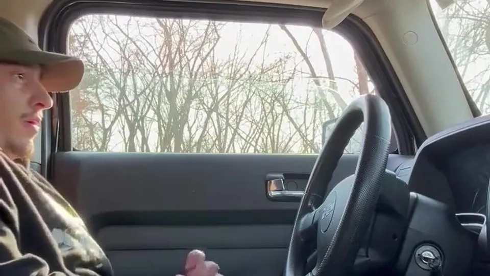 HOT redneck country boy cums in his truck - ThisVid.com