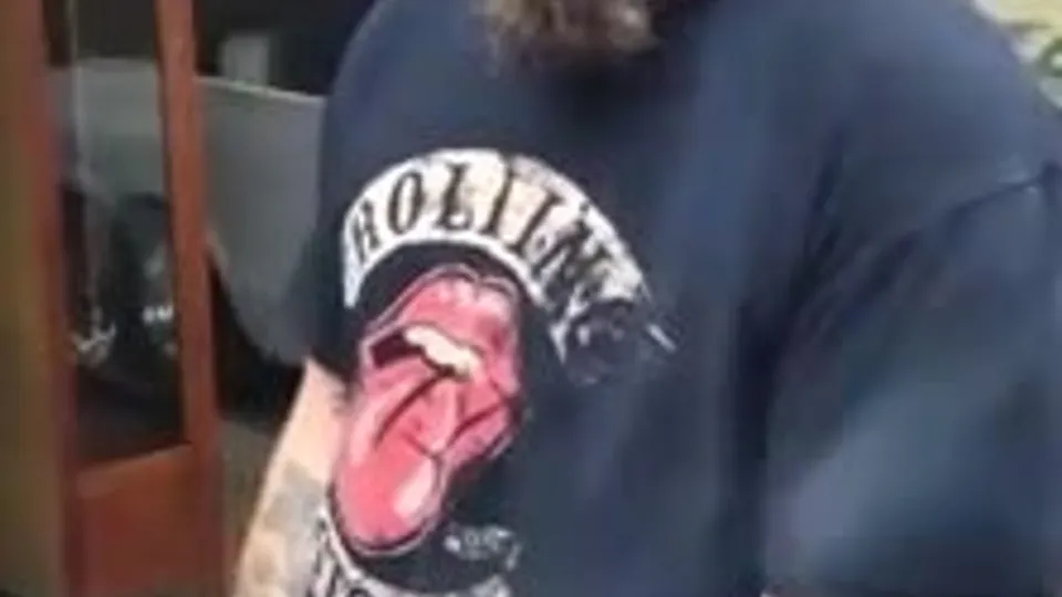 Hot redneck cums - ThisVid.com