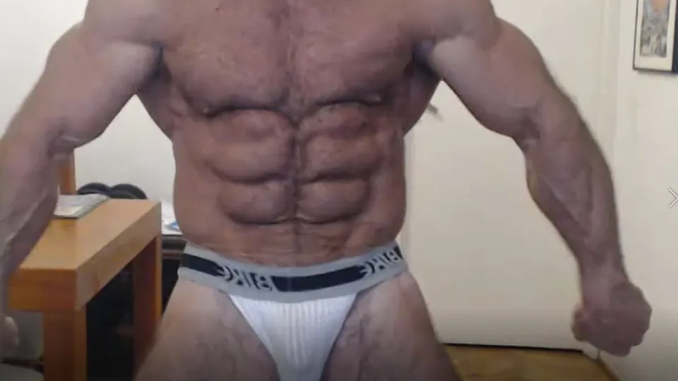 Hot, sexy muscle dad flexing in his jockstrap - ThisVid.com