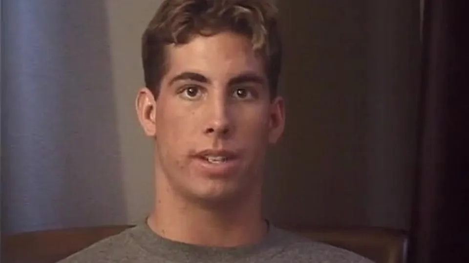 Hot soldier jerk off - ThisVid.com