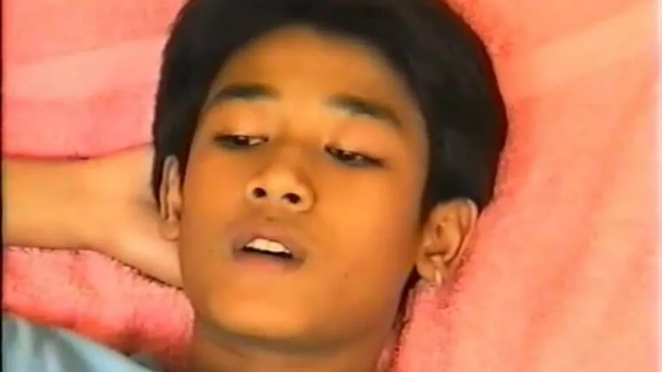 Hot thai twink gets intense handjob - Gay Porn