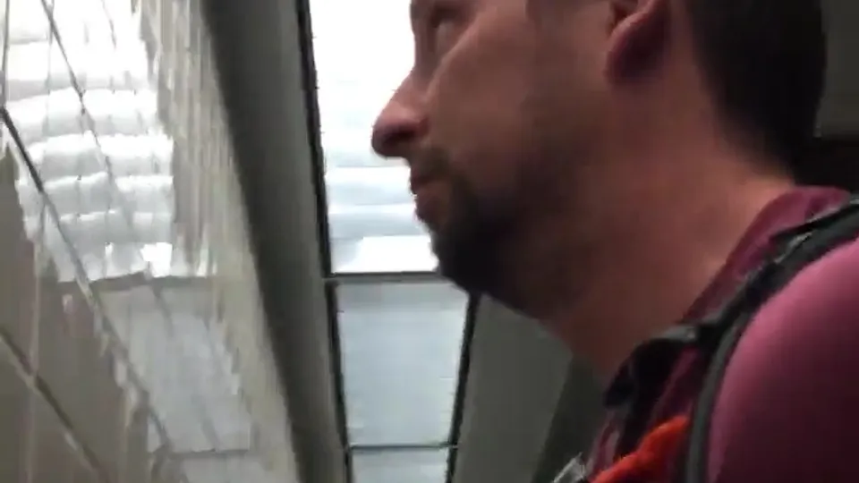 Hot traveler urinal spy - ThisVid.com