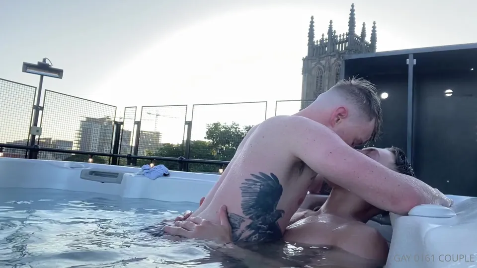 Hot Tub to Balcony Bareback Twink Fuck