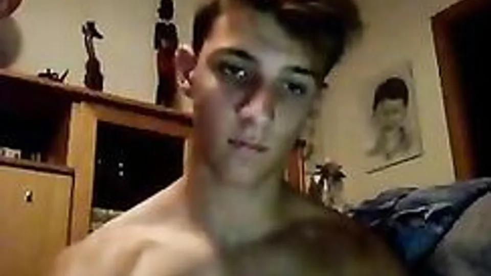 Twink Masturbates and Cums in Kitchen