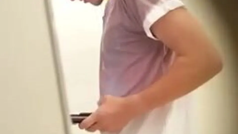 Hot uncut lad pissing spied - ThisVid.com