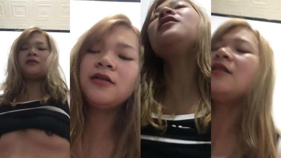 Hotwife female colleague had an affair while riding a horse in a public toilet 