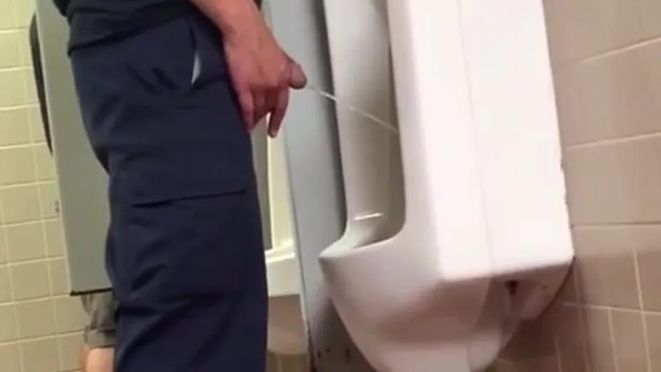 Huge cock out urinal - ThisVid.com