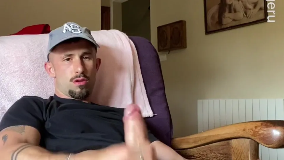 Huge cock - video 32 - ThisVid.com