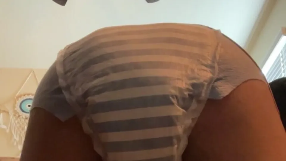 Huge load in my Goodnites - ThisVid.com