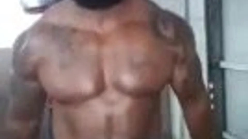 Hung BBC mutha working out (no cum) - ThisVid.com