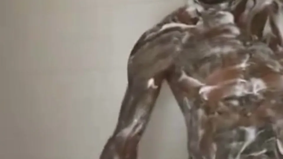 Hung Black daddy smoking and teasing - ThisVid.com