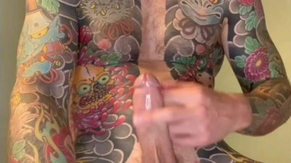 Hung Stud One Big Tattoo - ThisVid.com