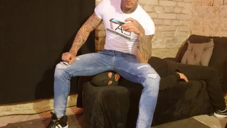 Hungarian Master Face-Sits His Slave