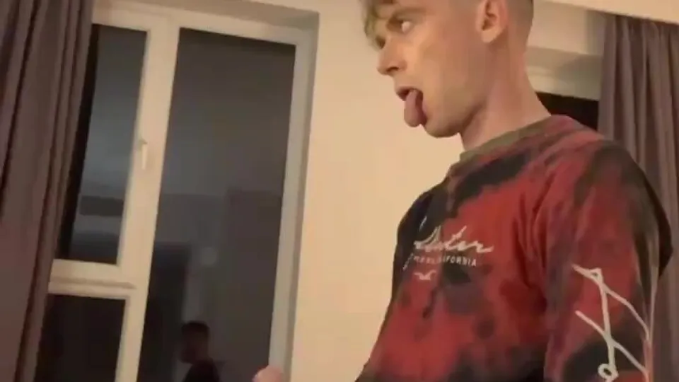 Hypnotized Gooner - ThisVid.com