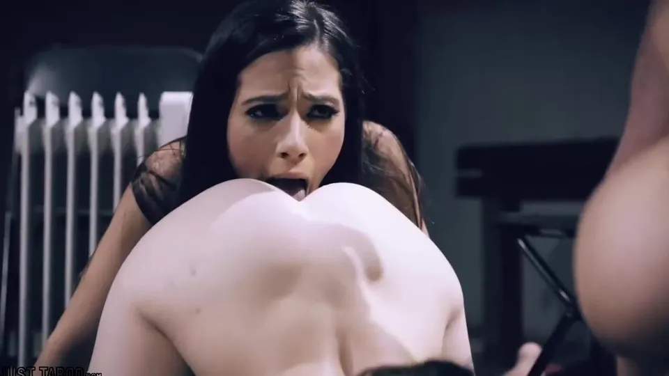 I am seth, and I'm a sex addict. Hi Seth!