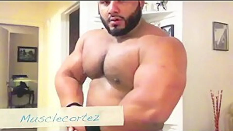 🔥I cummed to him🐻 beefymuscle.com