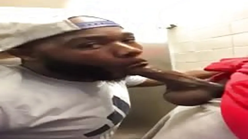 I found a straight black in the burger king bathroom