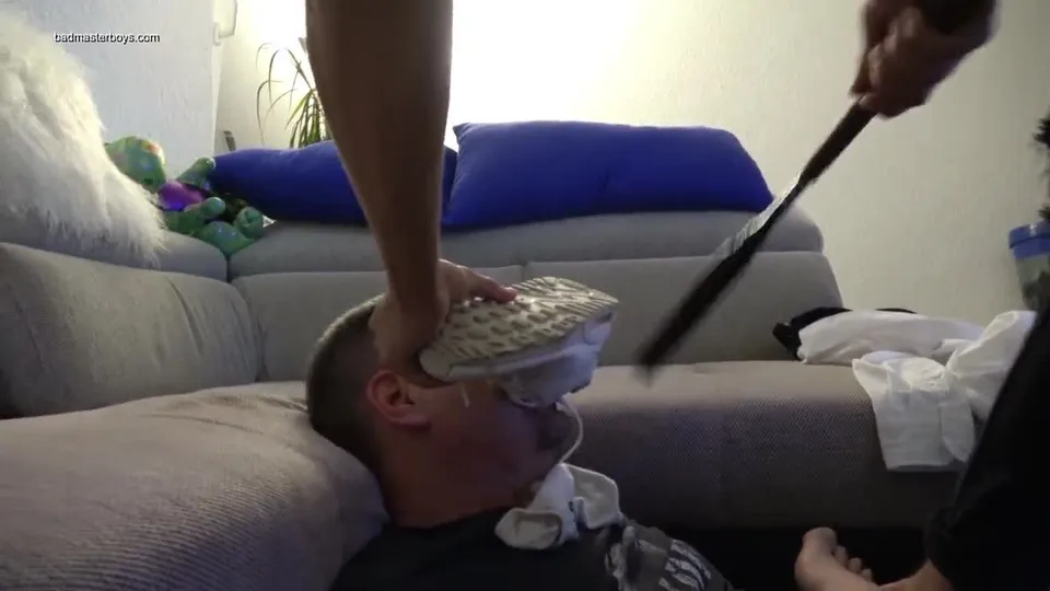 I WANT TO SEE YOU CRAWL Badmasterboys 13700-97.mp4