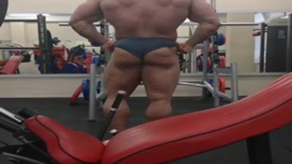 Spectacle de muscles d'Igor Illes