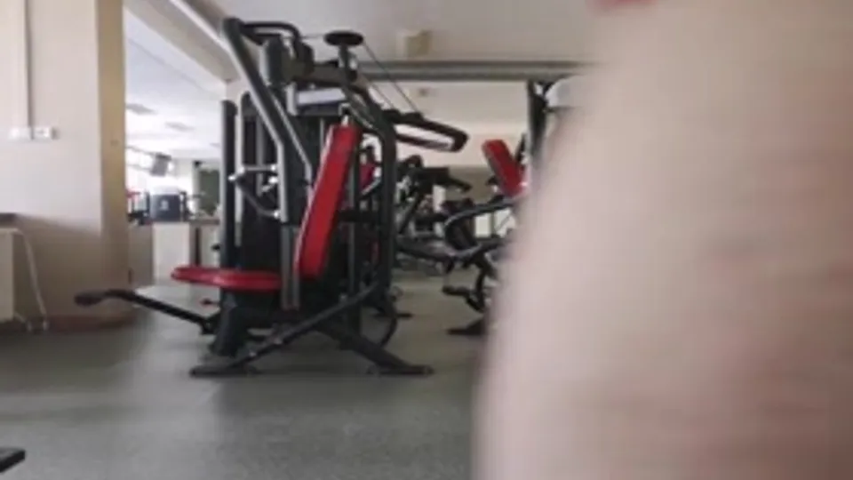 Igor Illes: Muscle Showcase