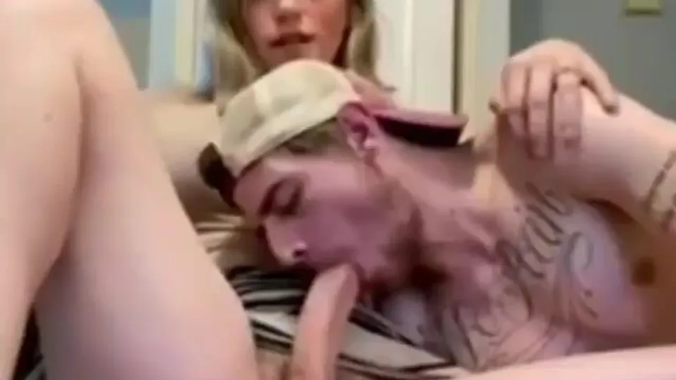 Țëëñ țģiŕl füćķś bøyfŕiëñđ & ģëțś cäüģhț ät țhë ëñđ - ThisVid.com